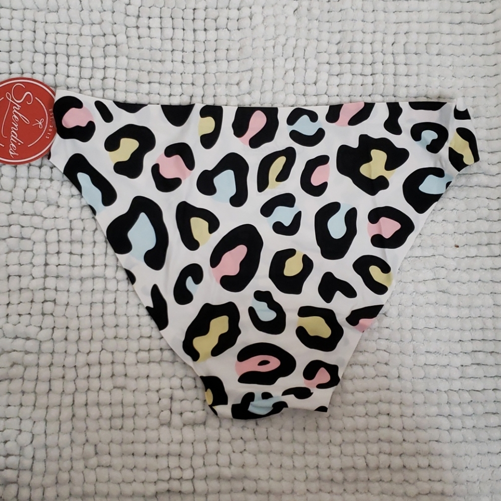 Panties - Picture 2 of 4